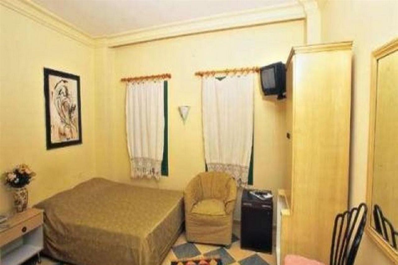 Kaleici Pera Palace Hotel 안탈리아 외부 사진